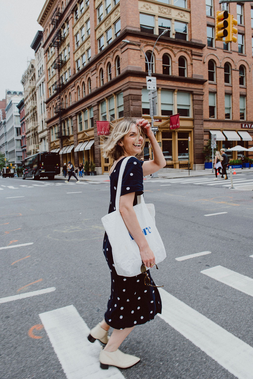 Lara Mahler - Founder of ALTARE